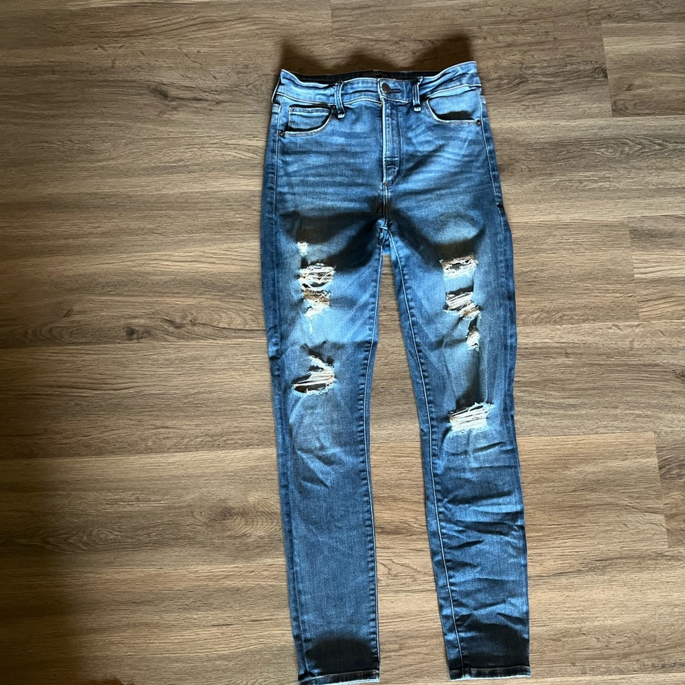 Abercrombie distressed skinny jeans